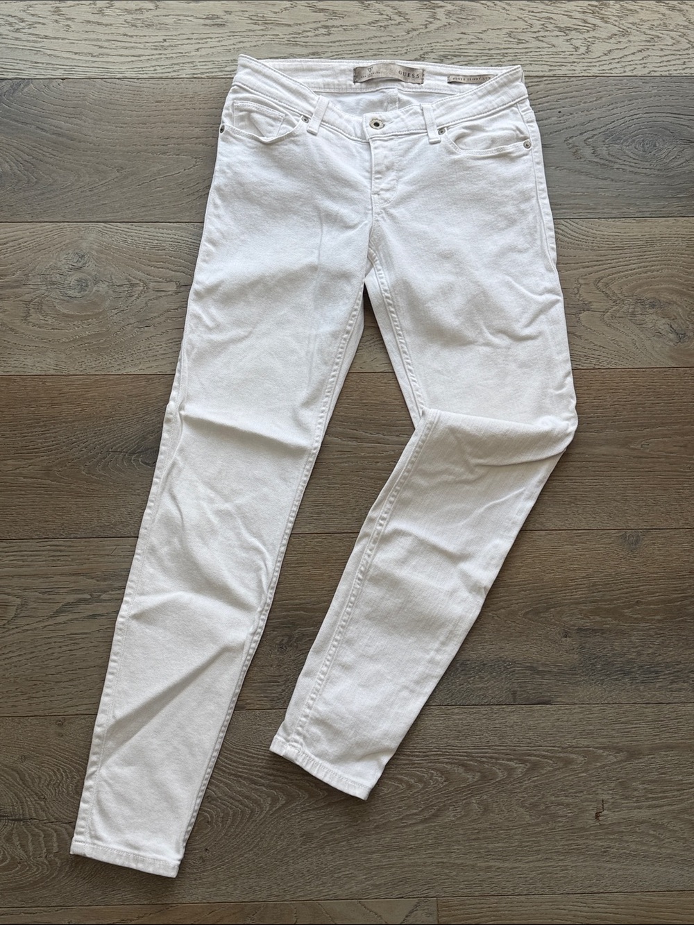 Guess White Denim Power Skinny Low Rise Jean Cotton/Spandex Blend 5 Pocket-27W - Picture 2 of 13
